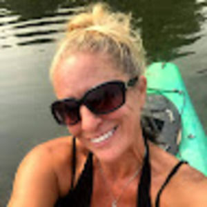 Meet your Posher, Ivy